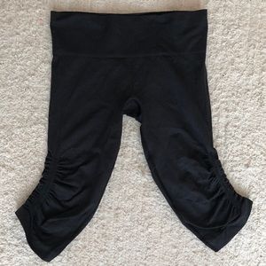 LuluLemon athletic leggings